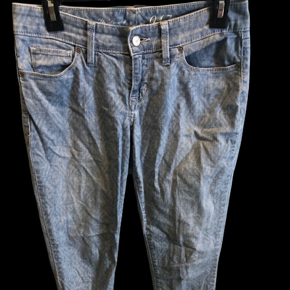 The Limited 917 Light Wash Skinny Jeans with Boho Print women's size 4‎
